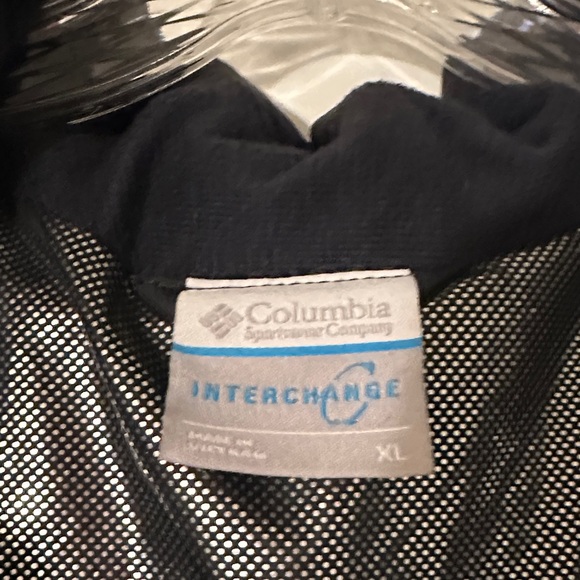Columbia Charcoal Hooded Parka - Picture 3 of 4